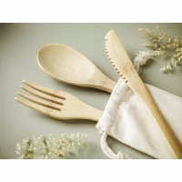 Besteckset aus Bambus - 3-teilig: Gabel, Löffel, Messer im Baumwollbeutel - Foto